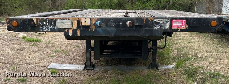 image for item EK4386 1989 Transcraft drop deck equipment trailer