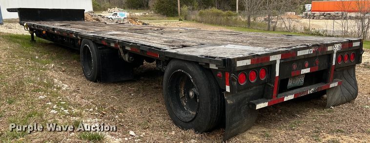 image for item EK4386 1989 Transcraft drop deck equipment trailer