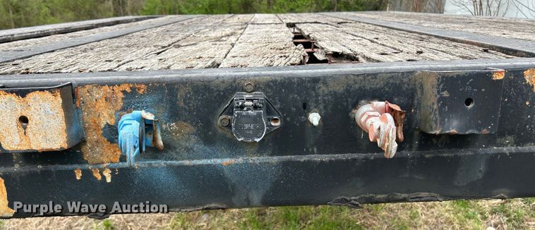 image for item EK4386 1989 Transcraft drop deck equipment trailer