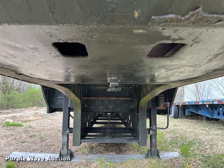 image for item EK4386 1989 Transcraft drop deck equipment trailer