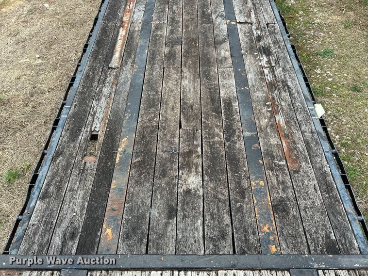 image for item EK4386 1989 Transcraft drop deck equipment trailer