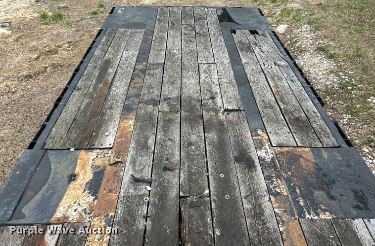 image for item EK4386 1989 Transcraft drop deck equipment trailer