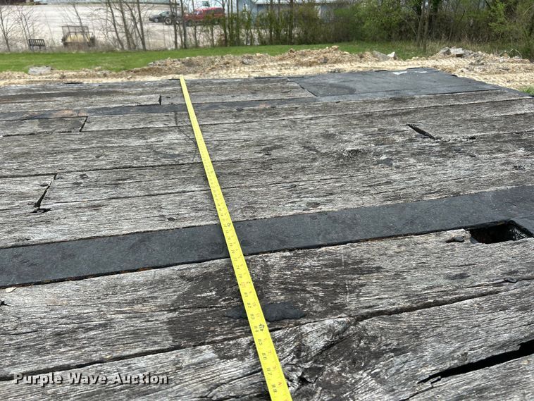 image for item EK4386 1989 Transcraft drop deck equipment trailer