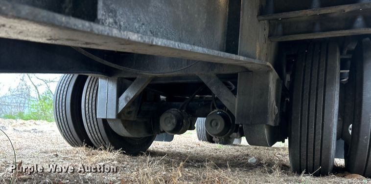 image for item EK4386 1989 Transcraft drop deck equipment trailer