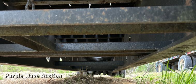 image for item EK4386 1989 Transcraft drop deck equipment trailer