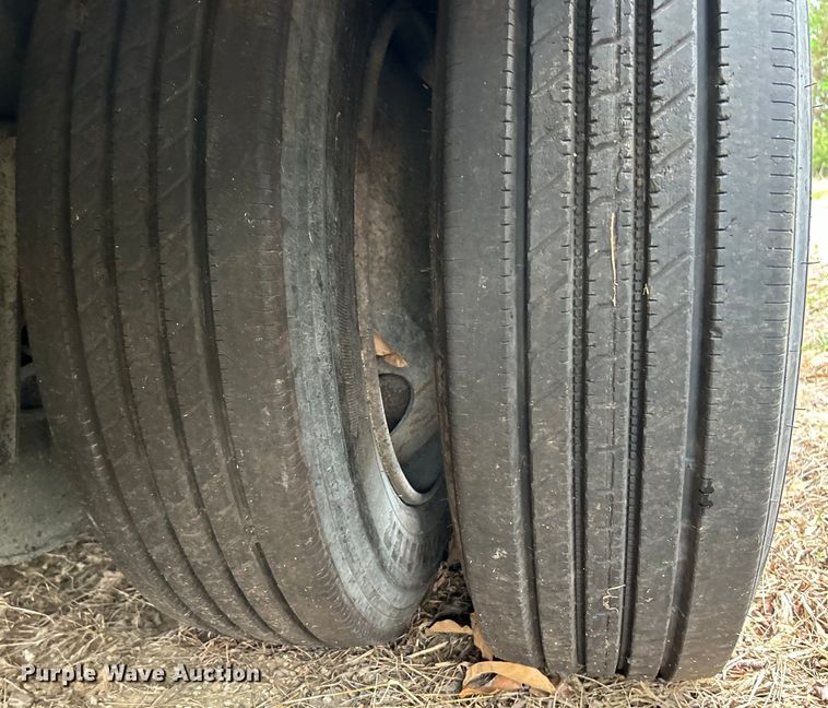 image for item EK4386 1989 Transcraft drop deck equipment trailer