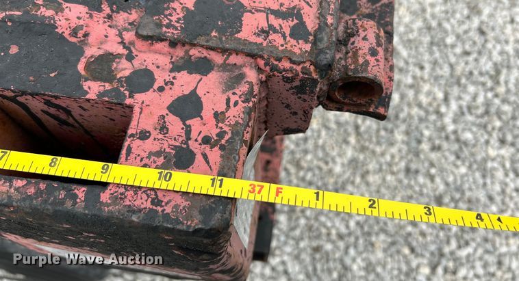 image for item EK4389 2000 Great Dane drop deck equipment trailer