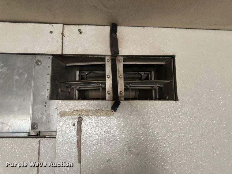 image for item EK9796 1995 Trailmobile refrigerated van trailer