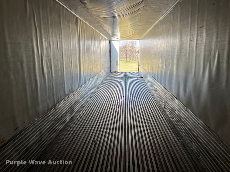 image for item LD9368 2011 Wabash RFALHSA refrigerated van trailer