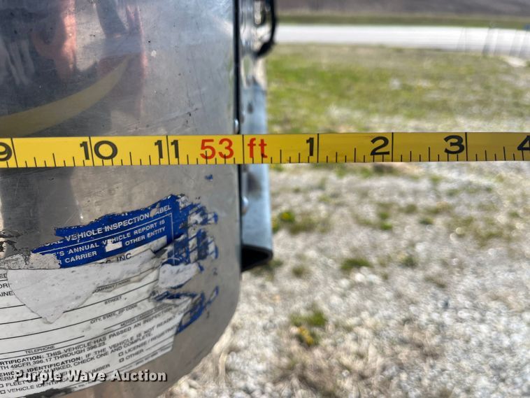 image for item LD9368 2011 Wabash RFALHSA refrigerated van trailer