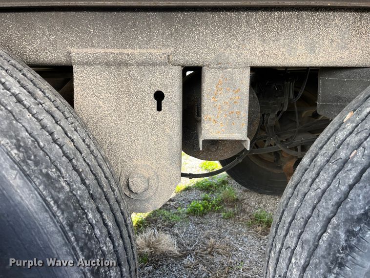 image for item LD9368 2011 Wabash RFALHSA refrigerated van trailer