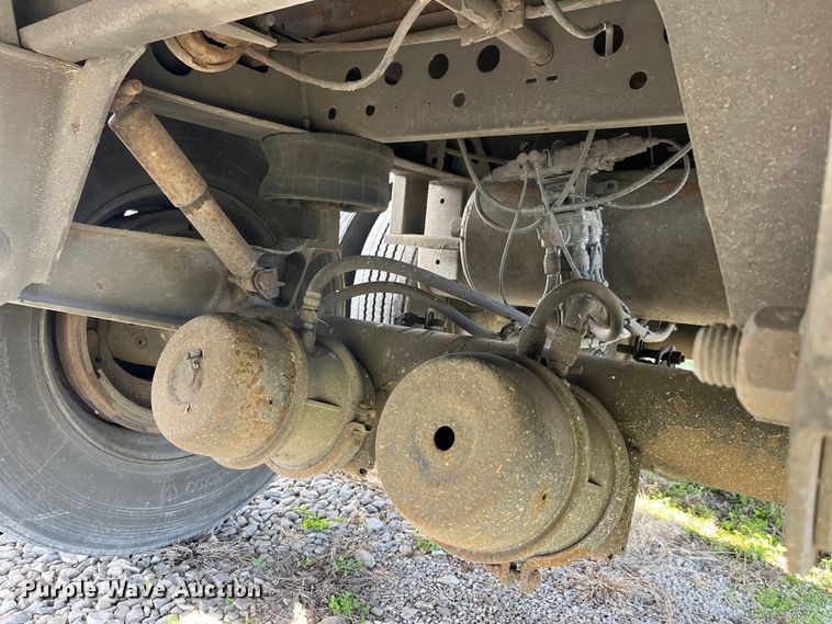 image for item LD9368 2011 Wabash RFALHSA refrigerated van trailer