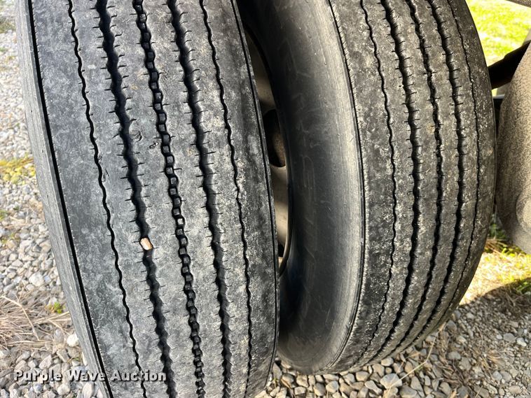 image for item LD9368 2011 Wabash RFALHSA refrigerated van trailer