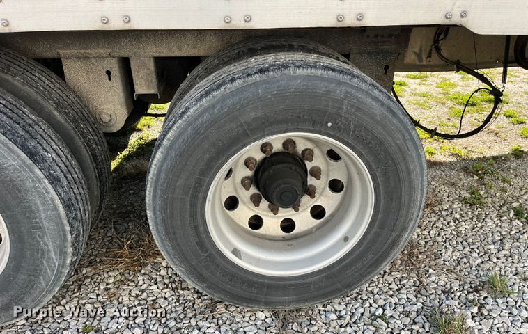 image for item LD9368 2011 Wabash RFALHSA refrigerated van trailer