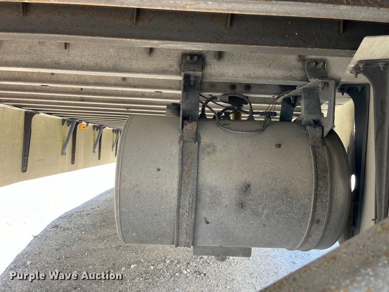 image for item LD9370 2014 Wabash refrigerated van trailer