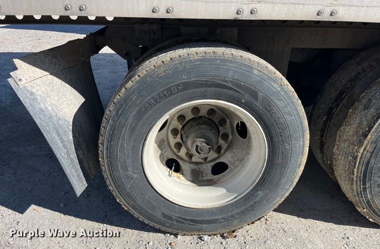 image for item LD9370 2014 Wabash refrigerated van trailer