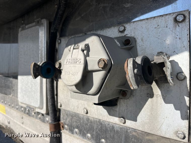 image for item LD9373 2014 Great Dane ESS-1114-11053 refrigerated van trailer