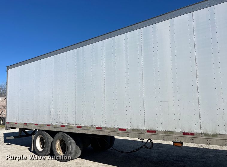 image for item LD9374 2008 Vanguard VIP4000 dry van trailer