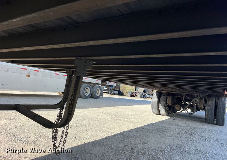 image for item LD9374 2008 Vanguard VIP4000 dry van trailer