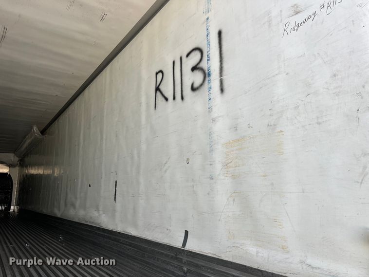 image for item LD9375 2011 Utility refrigerated van trailer