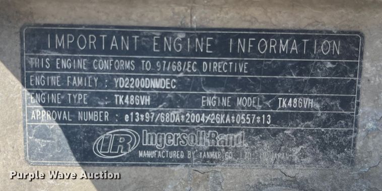 image for item LD9375 2011 Utility refrigerated van trailer