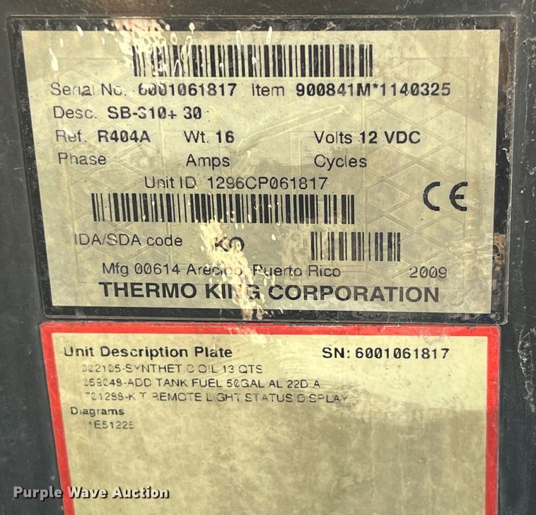 image for item LD9375 2011 Utility refrigerated van trailer