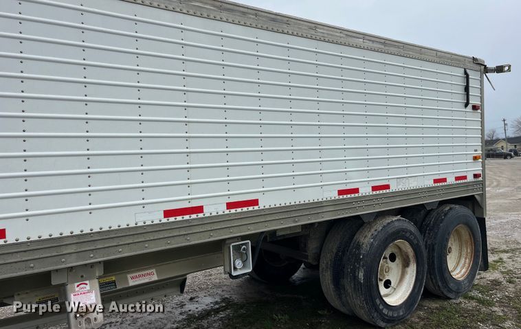image for item LD9390 2009 Timpte grain trailer