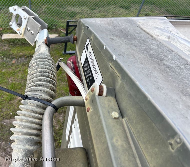 image for item LD9390 2009 Timpte grain trailer