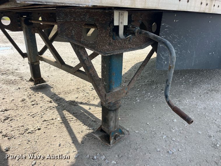 image for item LD9895 2009 Wabash DVCVHPC dry van trailer