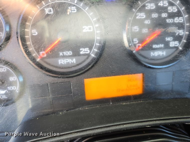 image for item ME9301 2017 International  Prostar semi truck