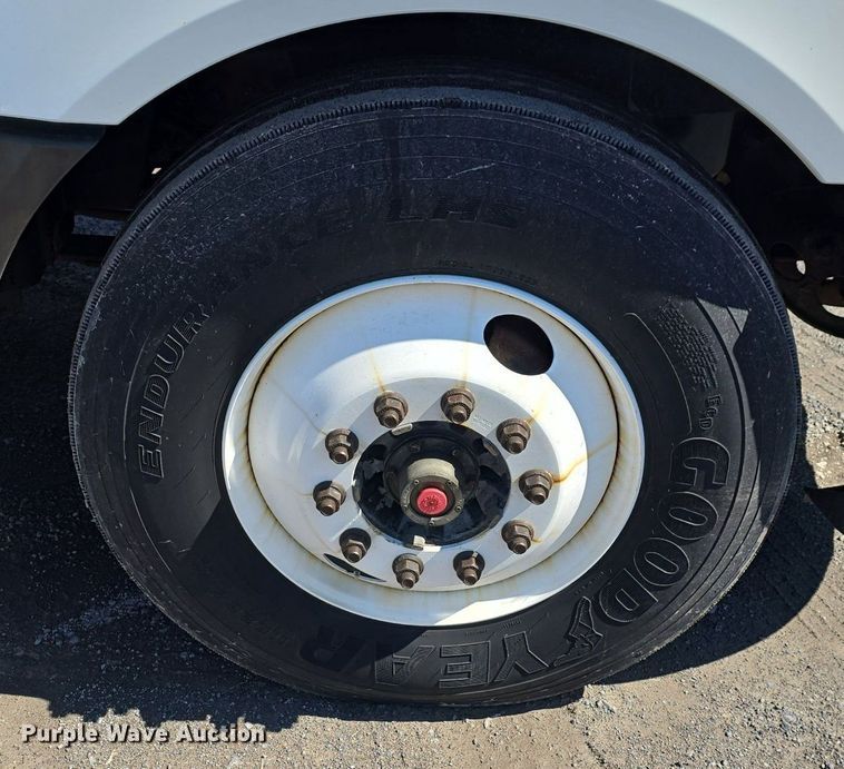 image for item ME9301 2017 International  Prostar semi truck