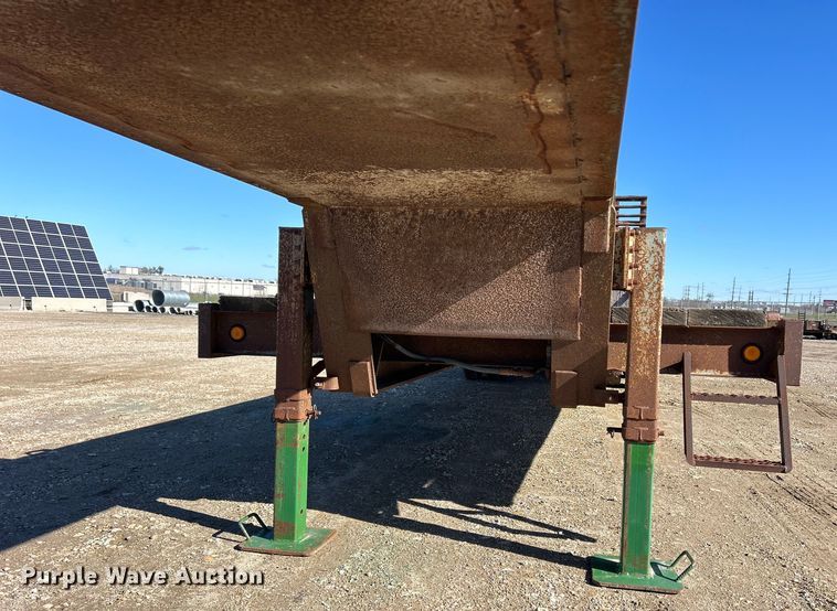 image for item MO9220 1994 Rogers BT25 equipment trailer