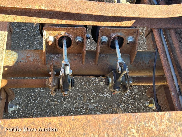 image for item MO9220 1994 Rogers BT25 equipment trailer