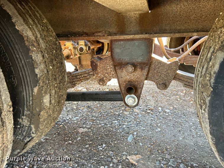 image for item MO9220 1994 Rogers BT25 equipment trailer