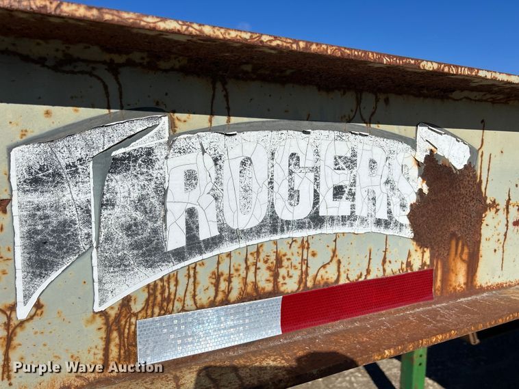 image for item MO9220 1994 Rogers BT25 equipment trailer