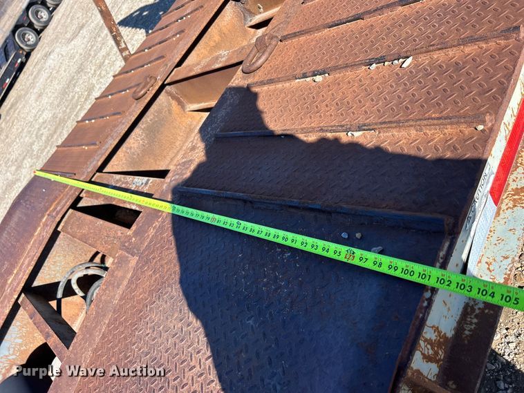 image for item MO9220 1994 Rogers BT25 equipment trailer