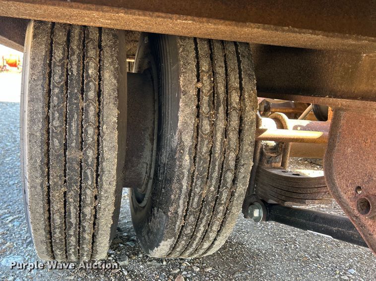 image for item MO9220 1994 Rogers BT25 equipment trailer