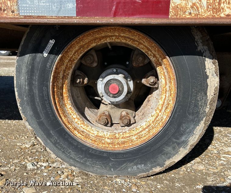 image for item MO9220 1994 Rogers BT25 equipment trailer