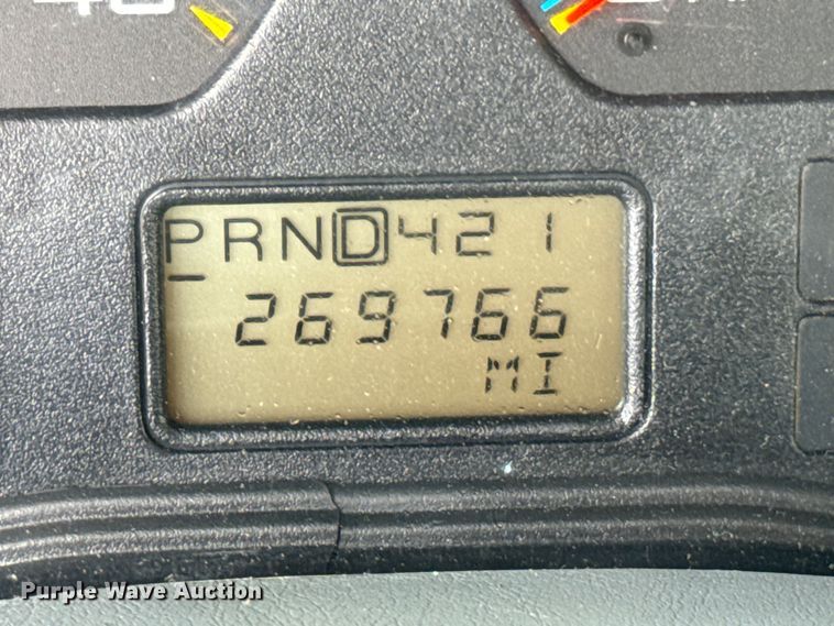 image for item ND9148 2005 International 4300 flatbed truck