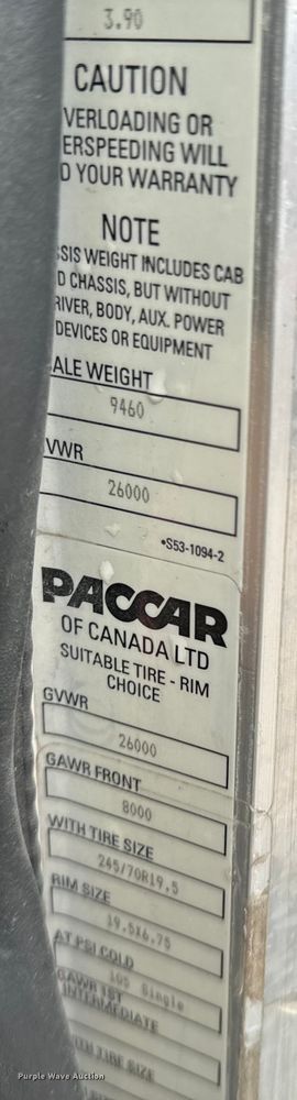 image for item ND9165 2005 Peterbilt 335 rollback truck