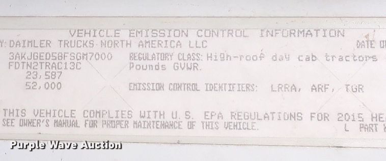 image for item NG9385 2015 Freightliner  Cascadia semi truck