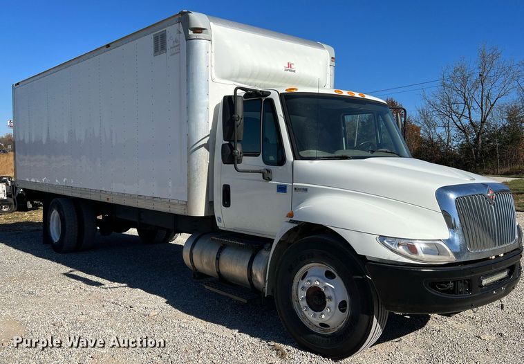 image for item NM9022 2015 International Durastar 4300 box truck