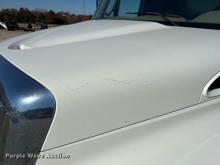 image for item NM9022 2015 International Durastar 4300 box truck