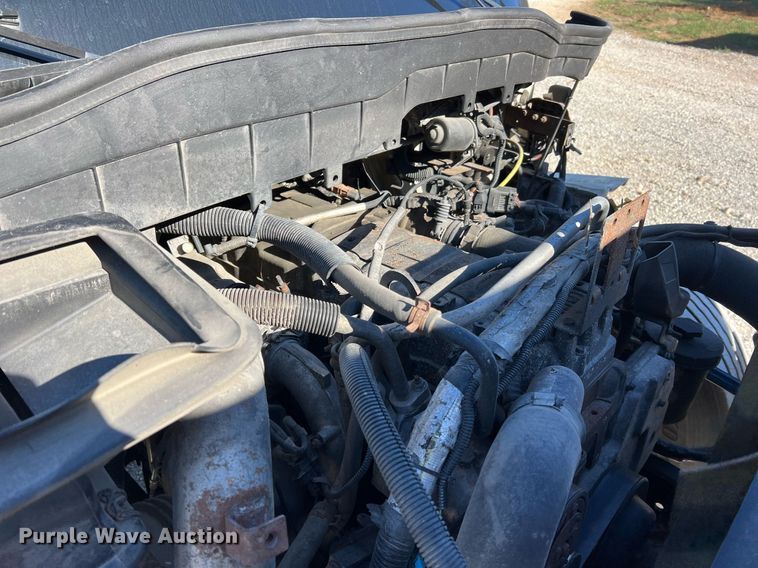 image for item NM9022 2015 International Durastar 4300 box truck