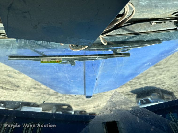 image for item NU9420 2003 Kenworth  W900 semi truck