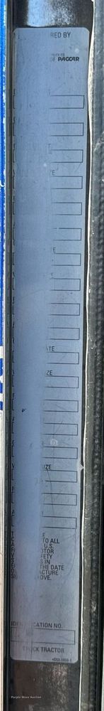 image for item NU9420 2003 Kenworth  W900 semi truck