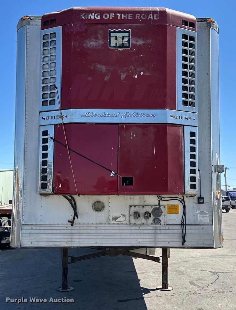 image for item OE9038 1999 Utility refrigerated van trailer