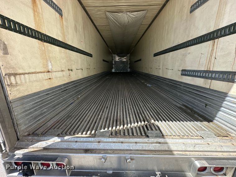 image for item OE9038 1999 Utility refrigerated van trailer