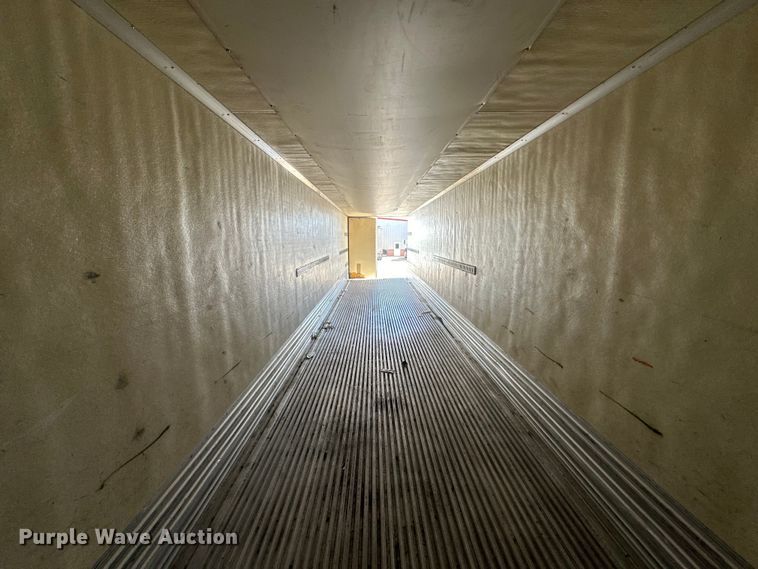 image for item OE9038 1999 Utility refrigerated van trailer