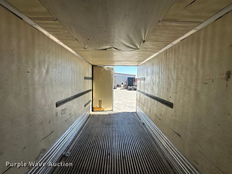 image for item OE9038 1999 Utility refrigerated van trailer